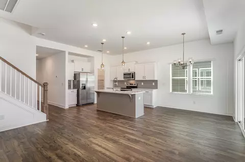 Kitchen - 2624 Eldin Crk, Murfreesboro, TN 37128 photo 3 of 4