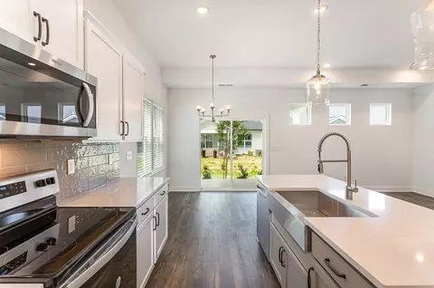 Kitchen - 2624 Eldin Crk, Murfreesboro, TN 37128 photo 1 of 4
