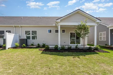 Exterior - 2624 Eldin Crk, Murfreesboro, TN 37128 photo 2 of 7