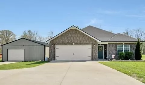 1490 Mount Herman Rd, Southside, TN 37171