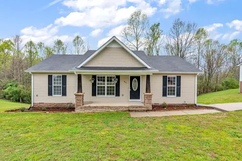 465 Overlook Cir, Tullahoma, TN 37388
