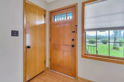 Entry Way - 288 Floraton Rd, Murfreesboro, TN 37127 photo 2 of 4