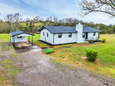 Exterior - 288 Floraton Rd, Murfreesboro, TN 37127 photo 5 of 10