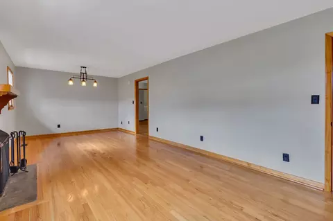 Living - 288 Floraton Rd, Murfreesboro, TN 37127 photo 1 of 3