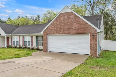 512 Mckean Dr, Smyrna, TN 37167