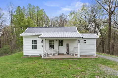 191 Sugar Tree Knob Rd, Liberty, TN 37095
