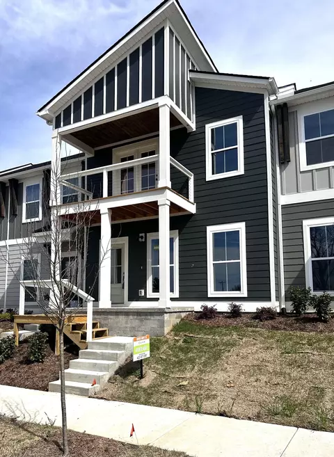 1678 S Watkins St, Chattanooga, TN 37404