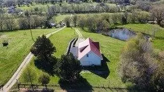210 County House Rd, Cottontown, TN 37048