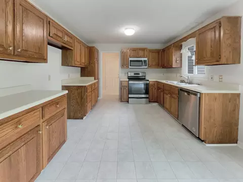 Kitchen - 200 Timberlake Dr, Springfield, TN 37172 photo 1 of 3