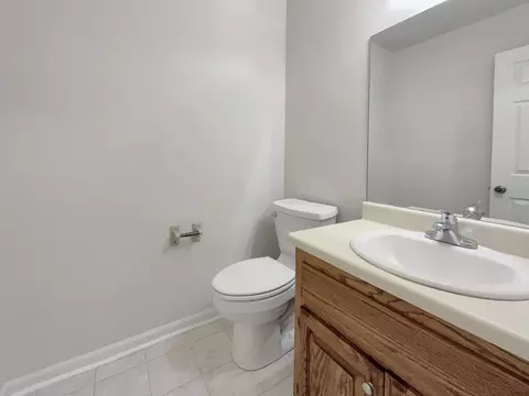 Bath - 200 Timberlake Dr, Springfield, TN 37172 photo 1 of 3