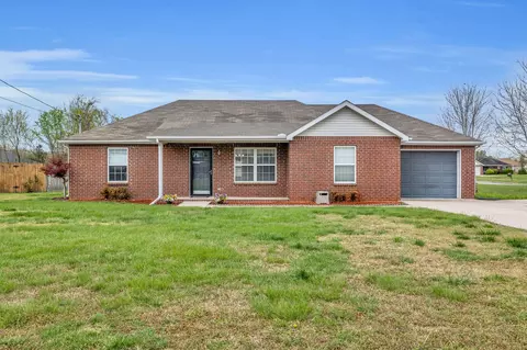 6013 Bridgewater Dr, Smyrna, TN 37167