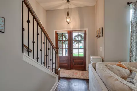 Entry Way - 2004 Lima Ct, Spring Hill, TN 37174 photo 1 of 3