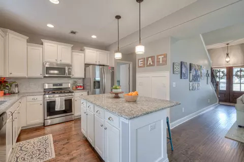 Kitchen - 2004 Lima Ct, Spring Hill, TN 37174 photo 1 of 5