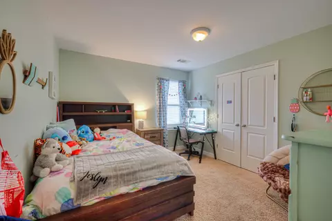 Bedroom - 2004 Lima Ct, Spring Hill, TN 37174 photo 8 of 10