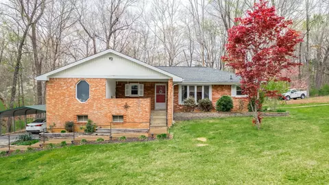 209 Bellwood Cir, Dickson, TN 37055