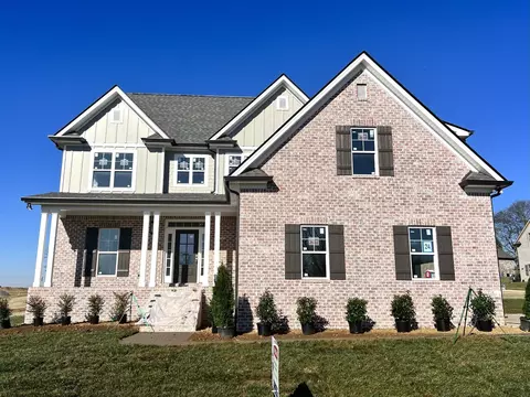 317 Oaks Xing #24, Lebanon, TN 37087