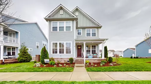 3260 Vinemont Dr, Thompsons Station, TN 37179