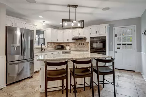 Kitchen - 2101 Masters Dr, Springfield, TN 37172 photo 1 of 4