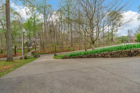 Exterior - 2101 Masters Dr, Springfield, TN 37172 photo 14 of 15