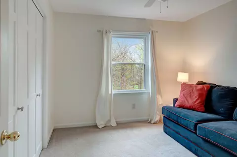 Living - 2101 Masters Dr, Springfield, TN 37172 photo 3 of 3