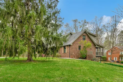 Exterior - 2101 Masters Dr, Springfield, TN 37172 photo 3 of 15