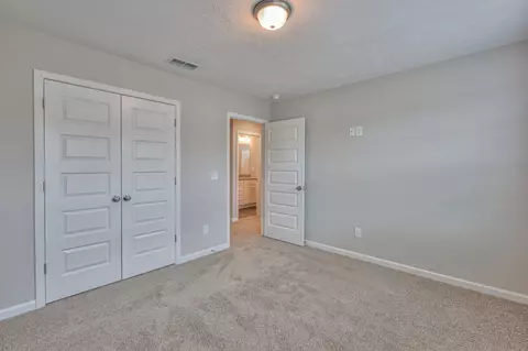 Bedroom - 1844 Bethpage Dr, Murfreesboro, TN 37127 photo 2 of 2