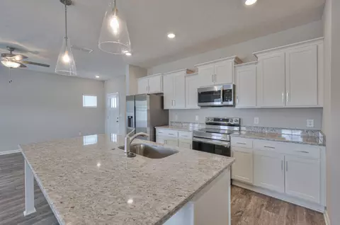Kitchen - 1844 Bethpage Dr, Murfreesboro, TN 37127 photo 2 of 5