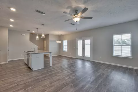 Living - 1839 Bethpage Dr, Murfreesboro, TN 37127 photo 1 of 1