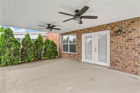 Exterior - 2021 Morrison Ave, Spring Hill, TN 37174 photo 8 of 11