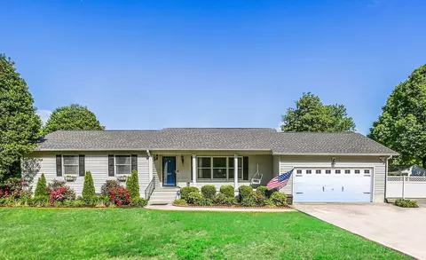 1613 Martin St, Manchester, TN 37355
