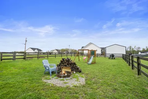 Exterior - 18 Carson Ln, Ethridge, TN 38456 photo 5 of 5