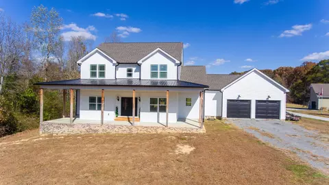 1506 Turkey Creek Loop, Tullahoma, TN 37388