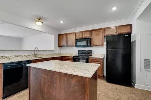 Kitchen - 4851 Octavia St, Murfreesboro, TN 37129 photo 2 of 7