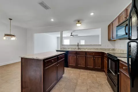 Kitchen - 4851 Octavia St, Murfreesboro, TN 37129 photo 6 of 7
