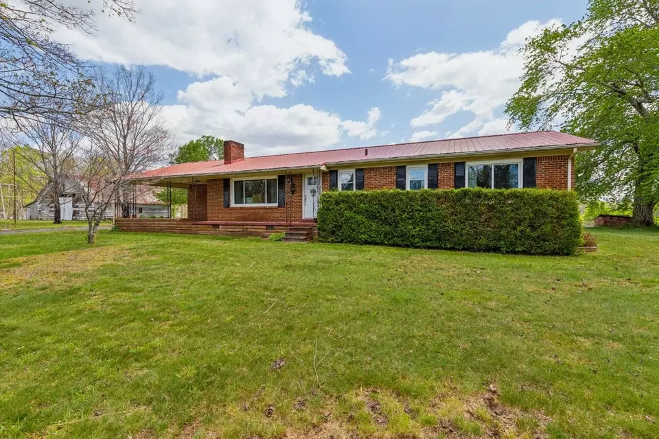 2772 Short Springs Rd, Tullahoma, TN 37388 31 Photos Movoto