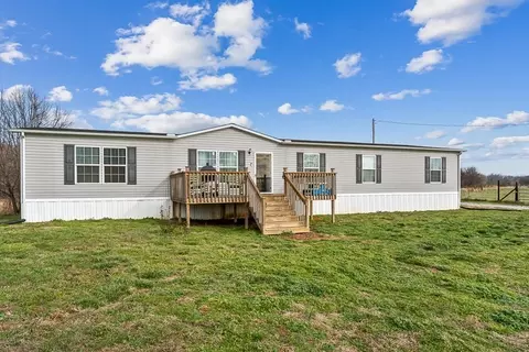 255 Miller Ln, Smithville, TN 37166