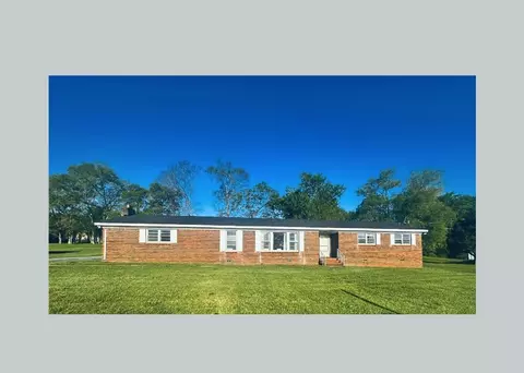 1307 Carroll Dr, Pulaski, TN 38478