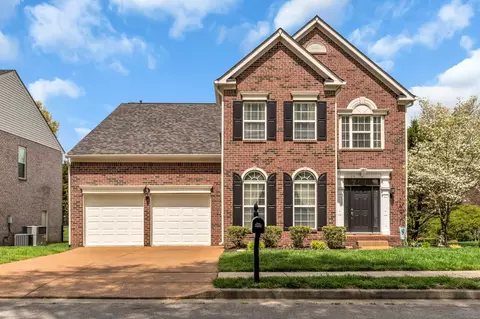 816 Holt Grove Ct, Nashville, TN 37211