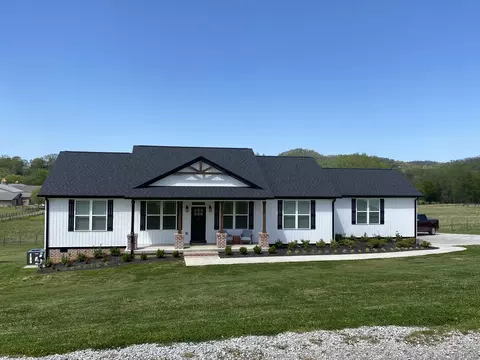 42 Fox Run Ln, Carthage, TN 37030