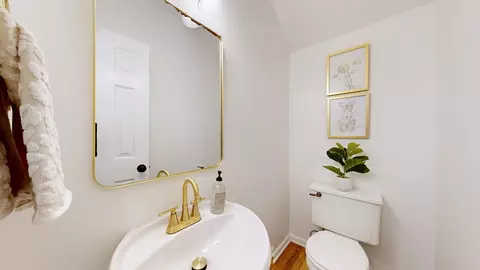 Bath - 845 E Benjamin Dr, Franklin, TN 37067 photo 3 of 3