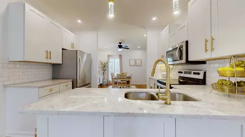 Kitchen - 845 E Benjamin Dr, Franklin, TN 37067 photo 3 of 3
