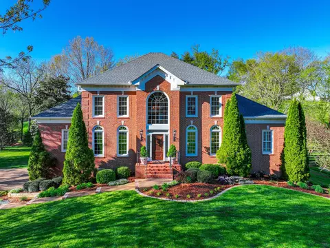 9415 Brookview Dr, Brentwood, TN 37027