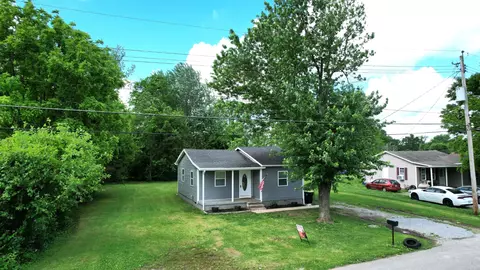 309 Woodbine St, Hopkinsville, KY 42240