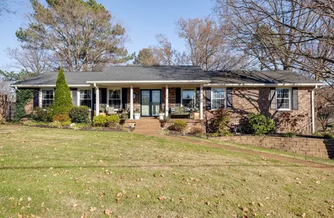 103 Timberline Dr, Hendersonville, TN 37075