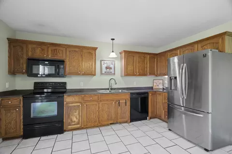 Kitchen - 5958 Fred Perry Rd, Springfield, TN 37172 photo 2 of 3