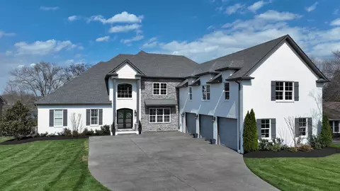 1447 Dickerson Bay Dr, Gallatin, TN 37066