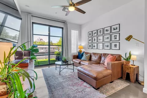 1900 12th Ave S #217, Nashville, TN 37203