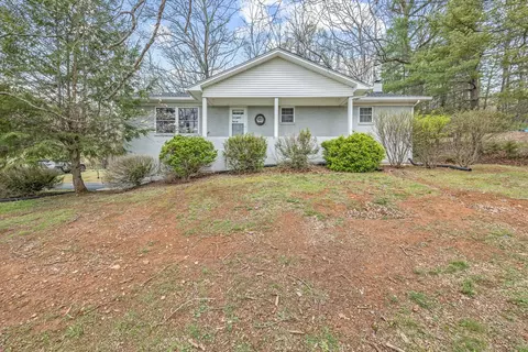 432 Woodland St, Livingston, TN 38570
