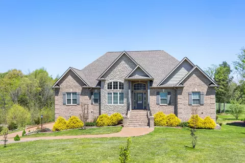 301 Fawns Pass, Lebanon, TN 37087