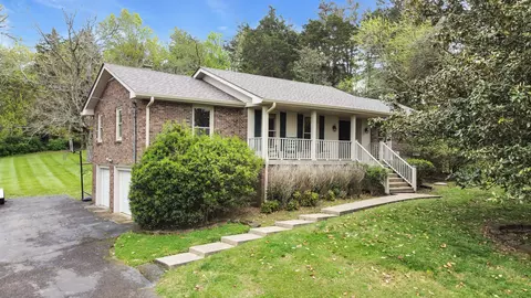 1008 Ridgecrest Dr, Franklin, TN 37069